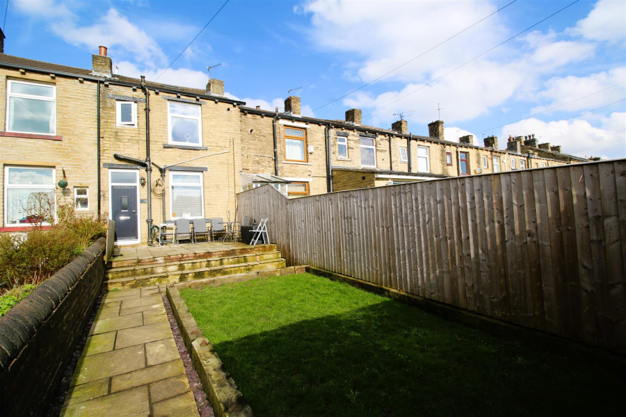 Photo of Garden Field, Wyke, Bradford