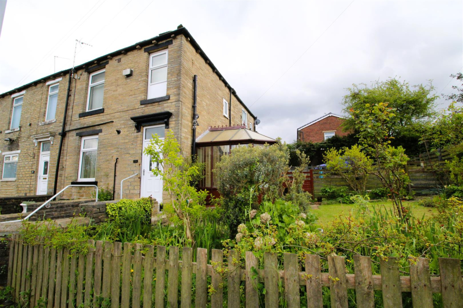 Photo of Holme Lane, Bradford