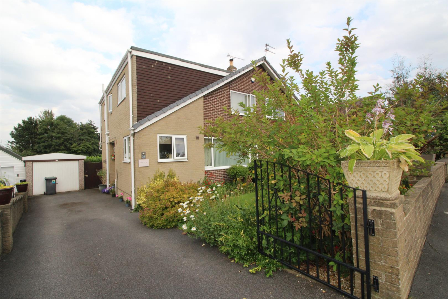 Photo of Silver Birch Avenue, Wyke, Bradford