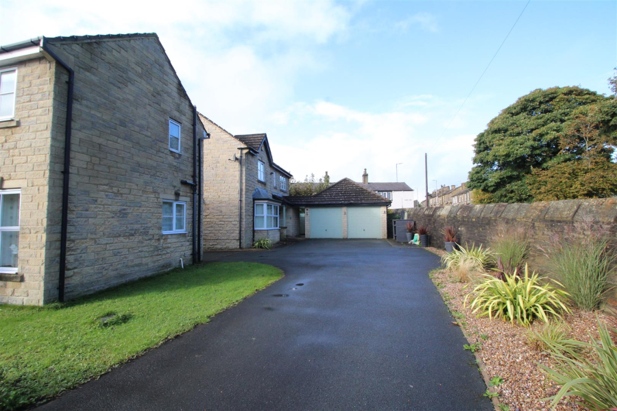 Photo of Winscar Avenue, Bradford