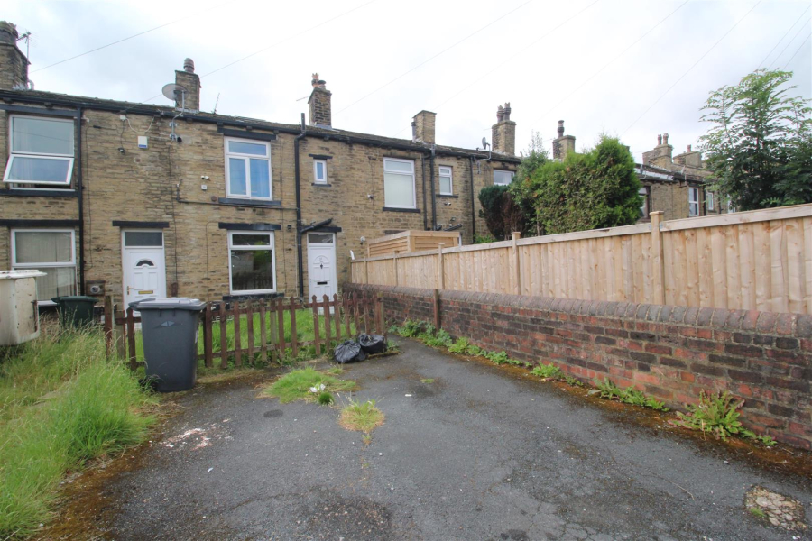 Photo of Garden Field, Wyke, Bradford